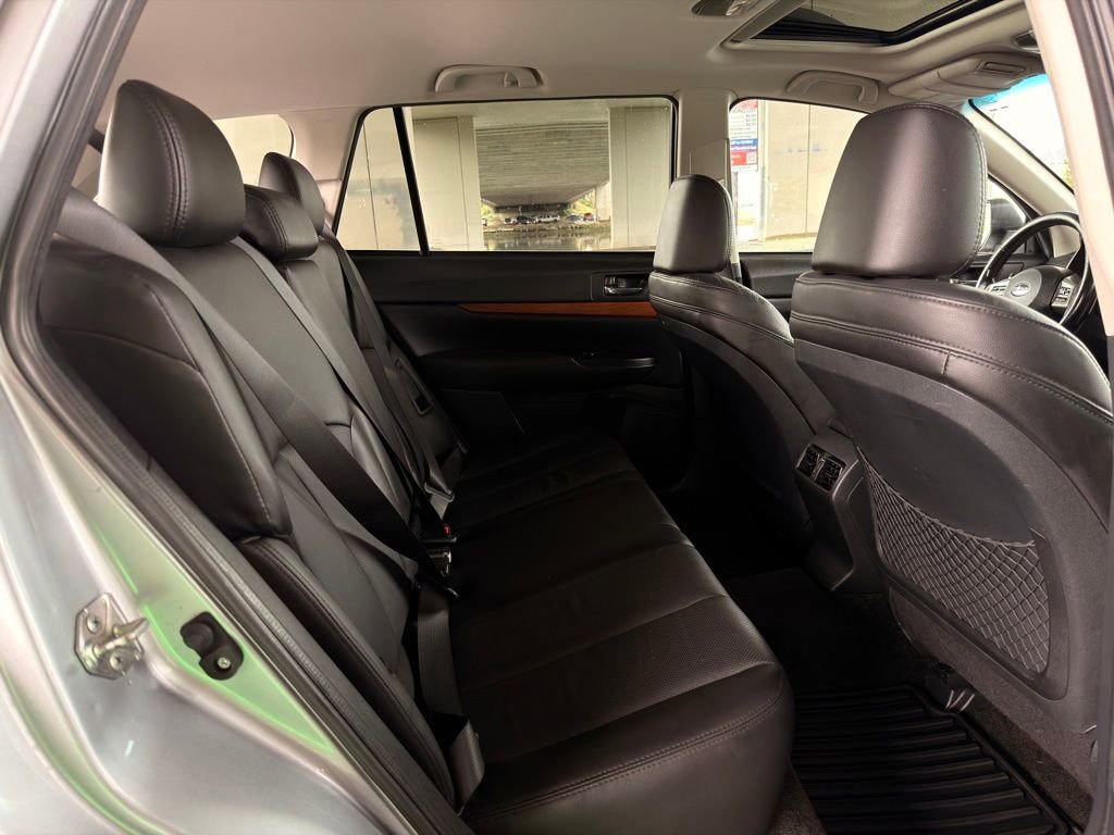 Used 2013 Subaru Outback 2.5i Limited image 30