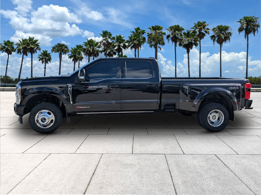 Certified 2024 Ford F350 King Ranch AWD/4WD image 6