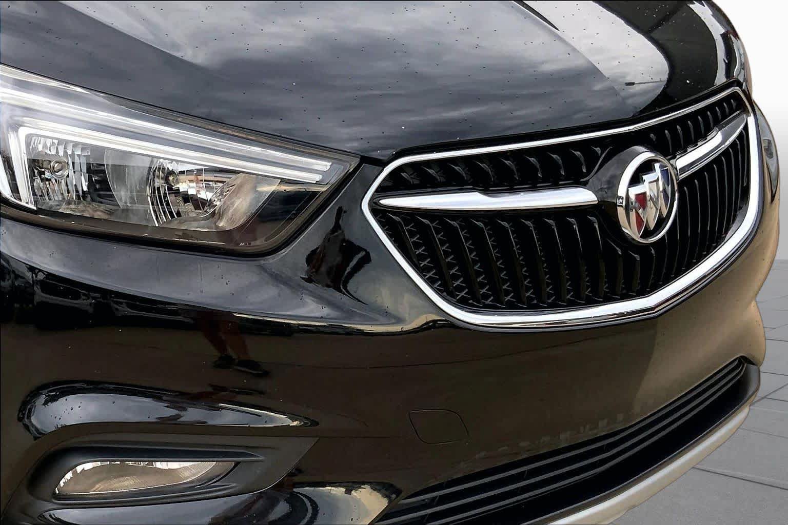 Used 2017 Buick Encore Sport Touring w/ Safety Package FWD image 28