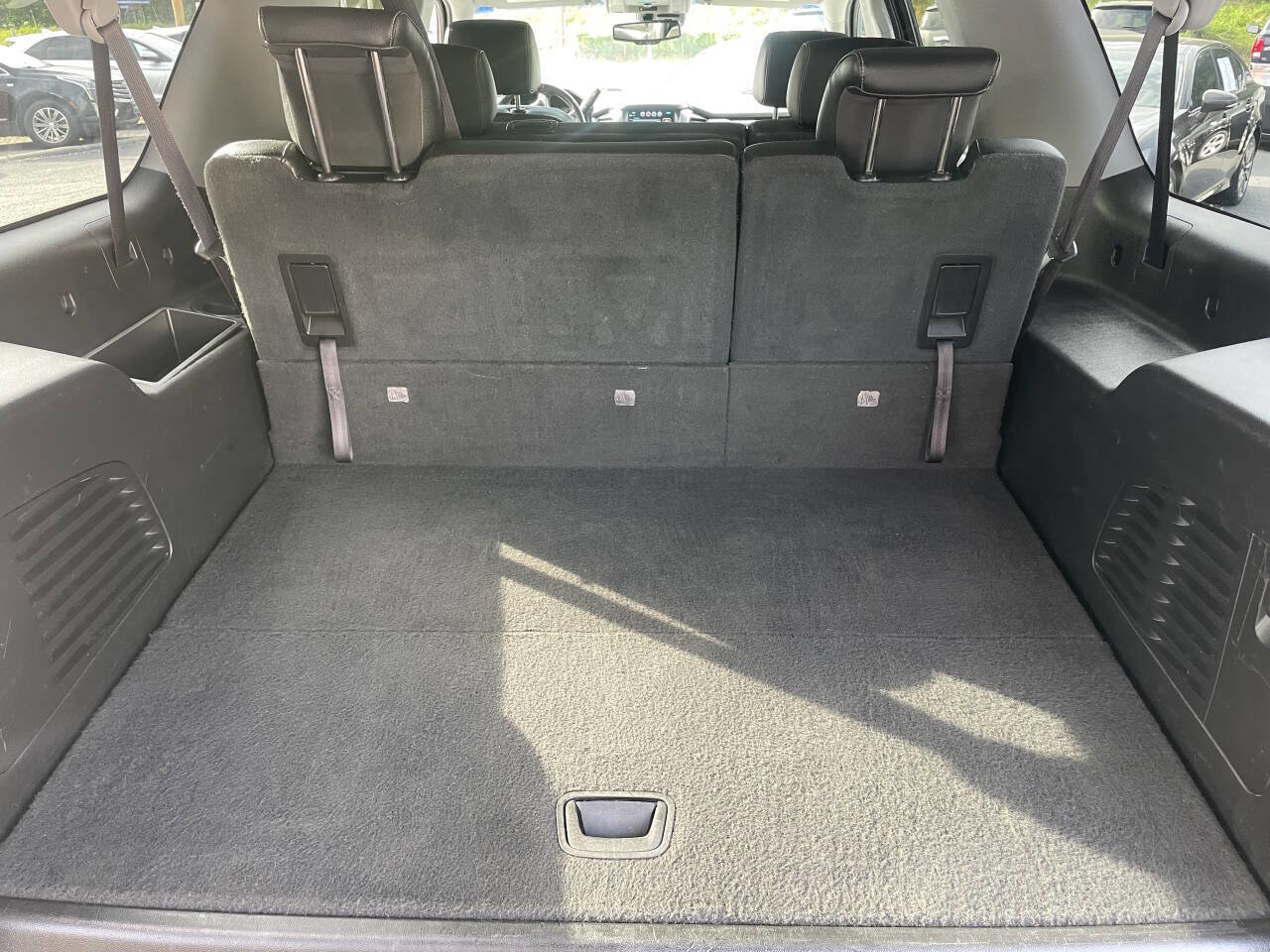 Used 2019 Chevrolet Suburban LT image 9