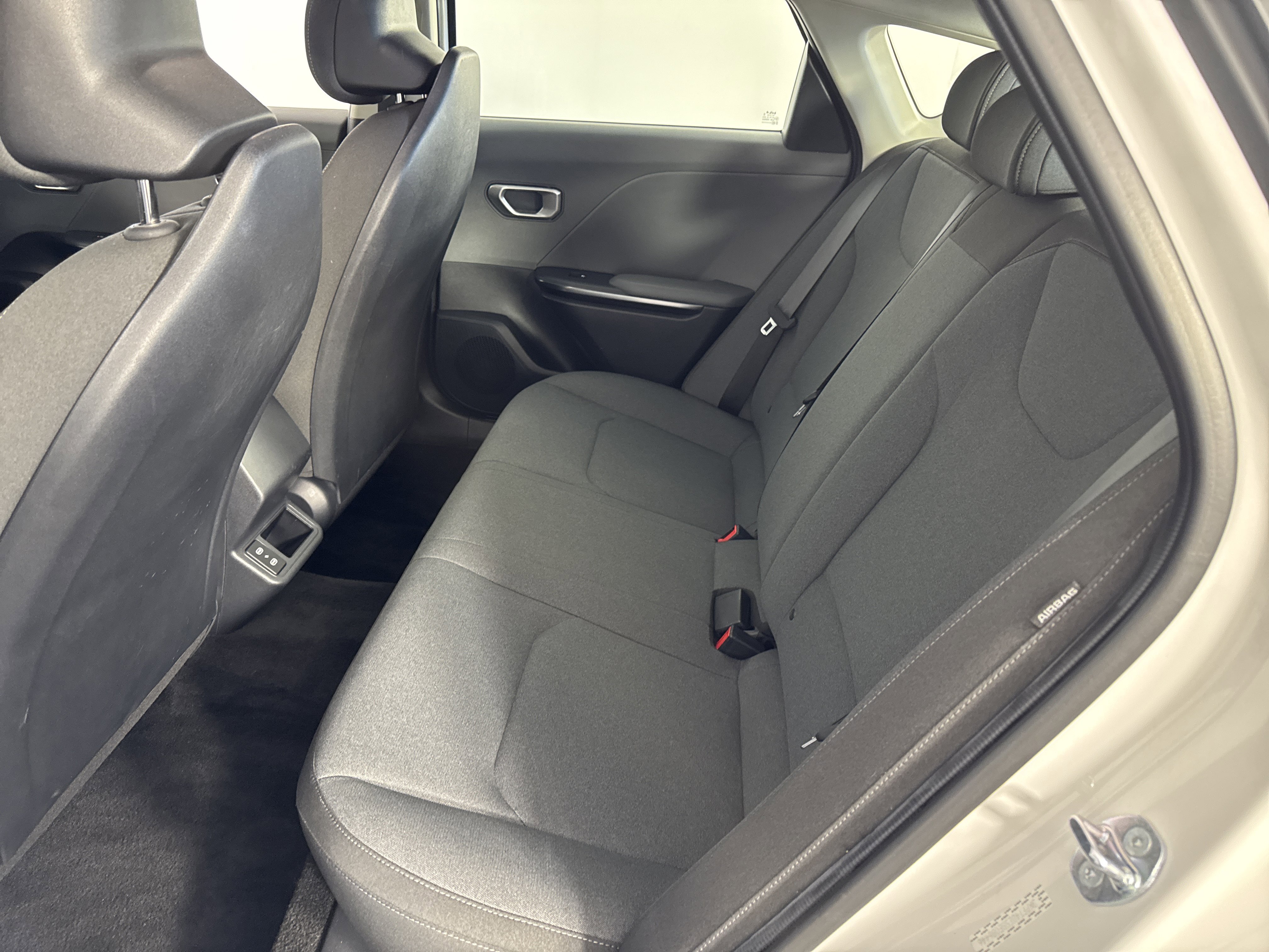 Used 2025 Kia K4 LXS FWD image 18