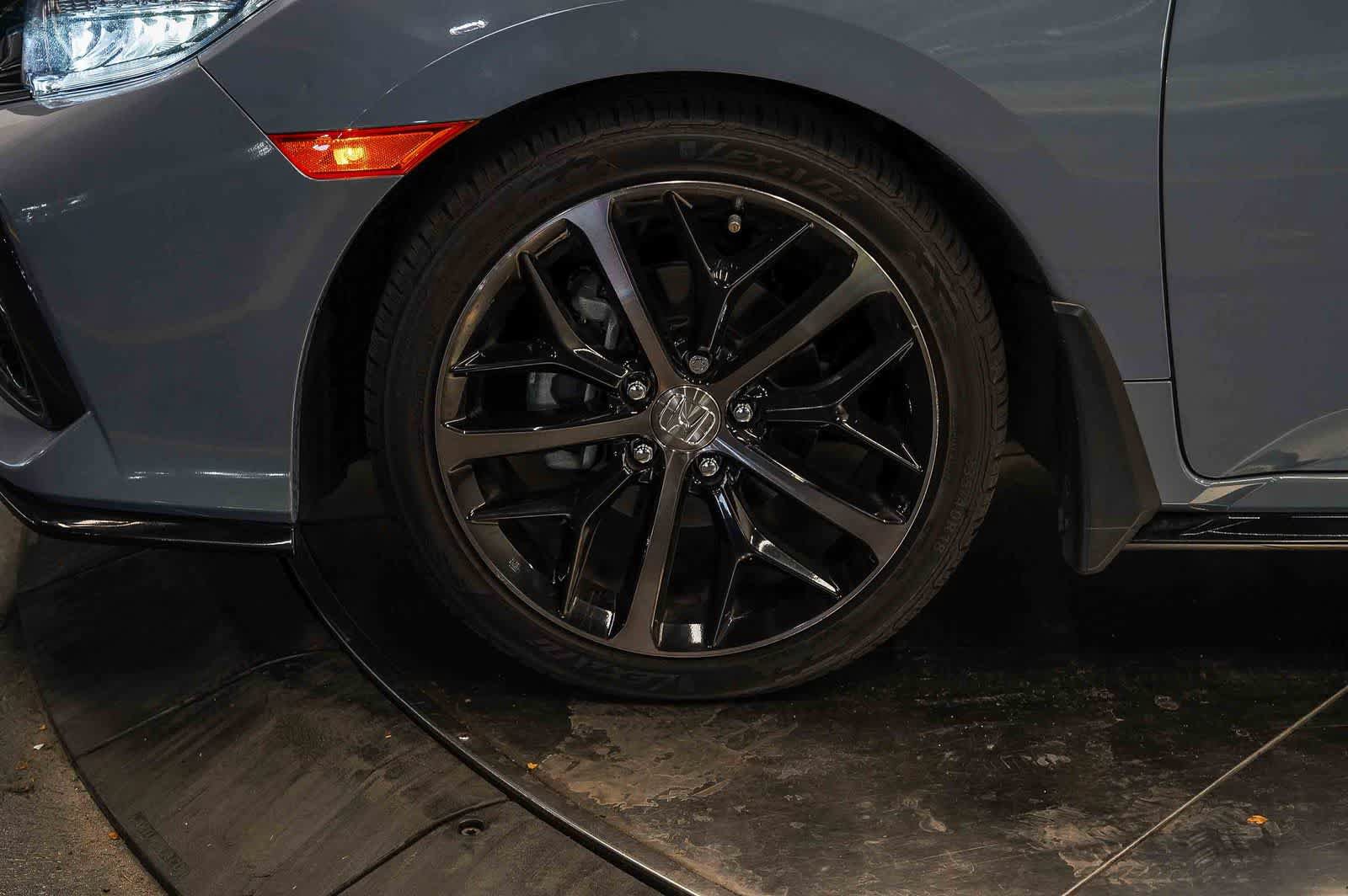 Used 2020 Honda Civic Sport Touring image 9