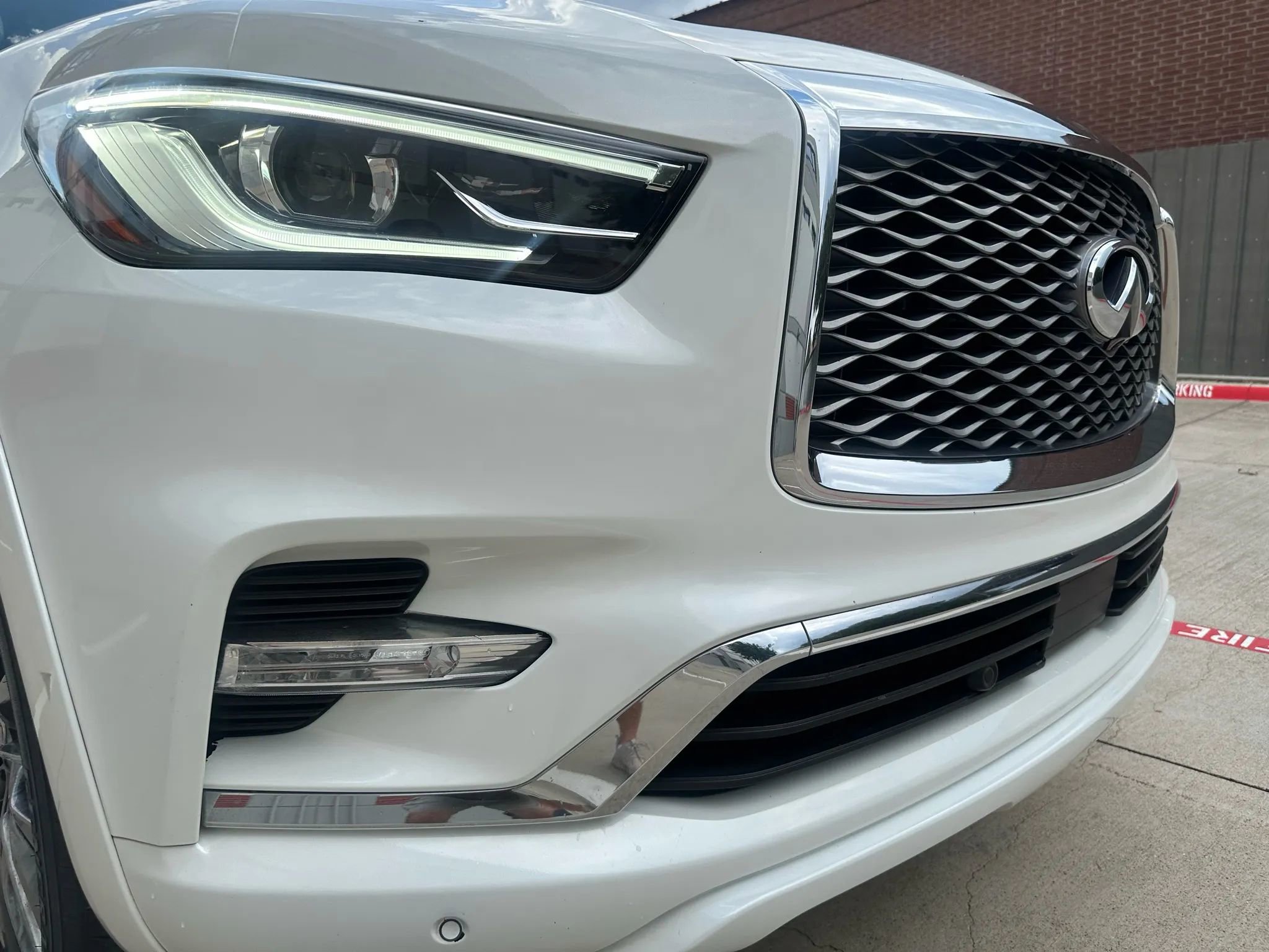 Used 2018 INFINITI QX80 2WD w/ Driver Assistance Package image 6