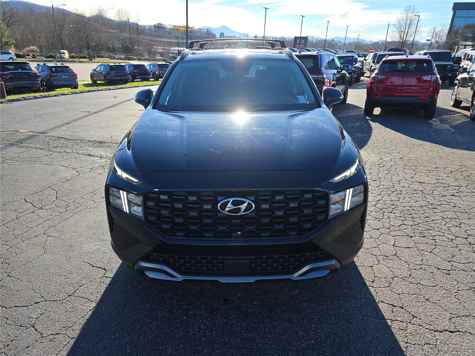 Used 2023 Hyundai Santa Fe XRT w/ Cargo Package image 9