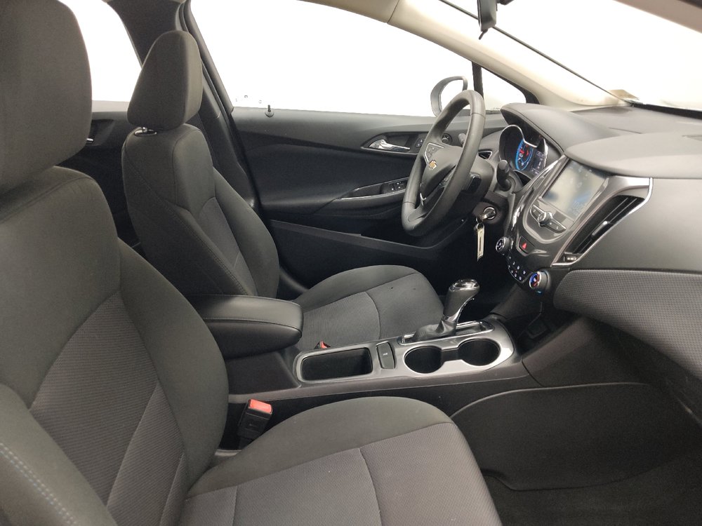 Used 2016 Chevrolet Cruze LT FWD image 21