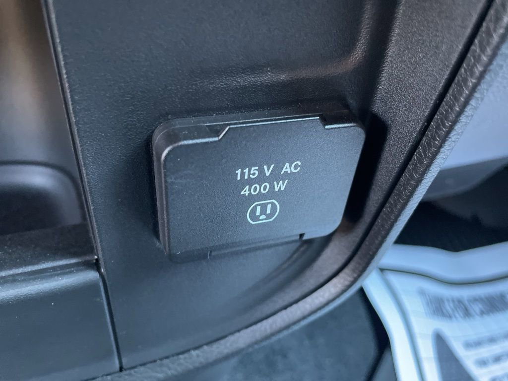 Used 2025 RAM 3500 Tradesman AWD/4WD image 25