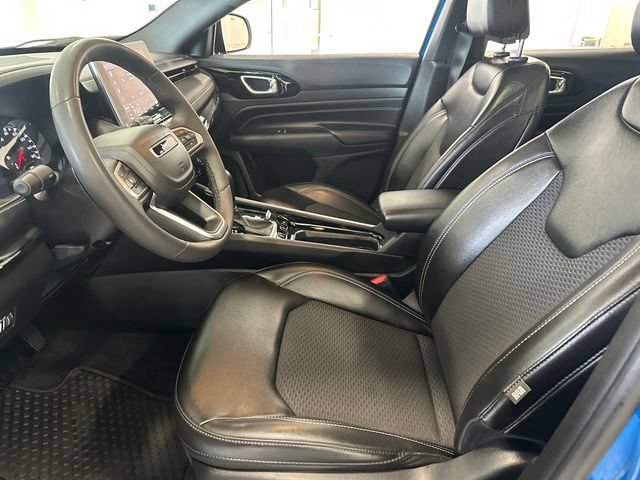 Used 2023 Jeep Compass Latitude w/ Sun and Sound Group AWD/4WD image 26