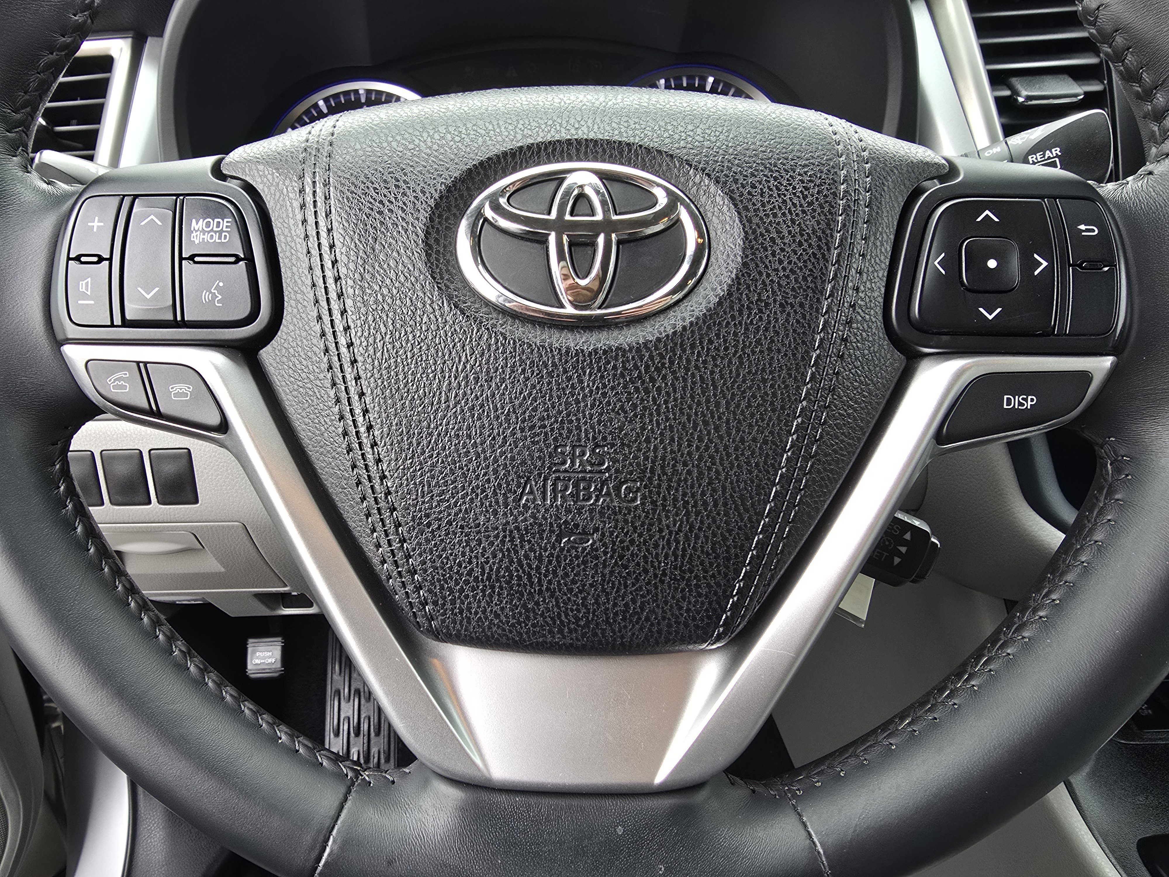 Used 2016 Toyota Highlander Plus image 18