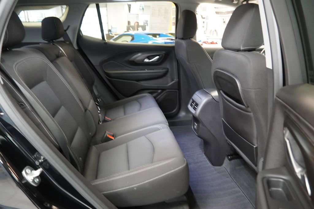 Used 2024 GMC Terrain SLE w/ Driver Convenience Package AWD/4WD image 30