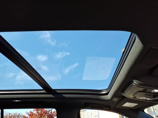 Used 2025 Chevrolet Tahoe Z71 w/ Comfort Package image 22