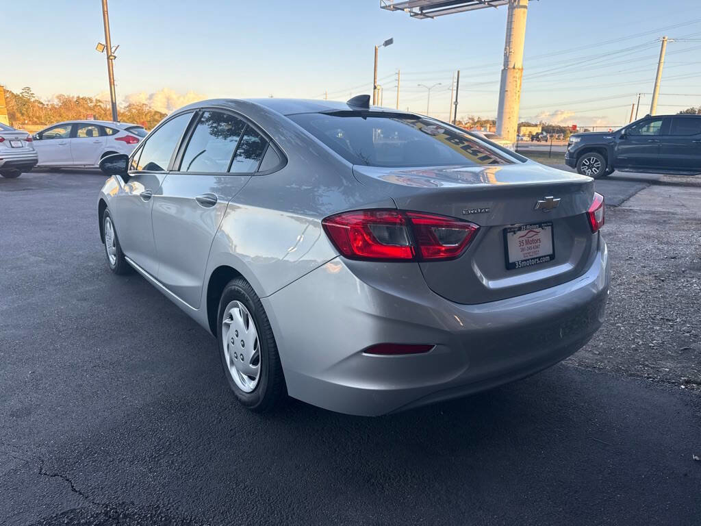 Used 2019 Chevrolet Cruze LS FWD image 4