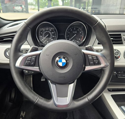 Used 2012 BMW Z4 sDrive28i RWD image 16