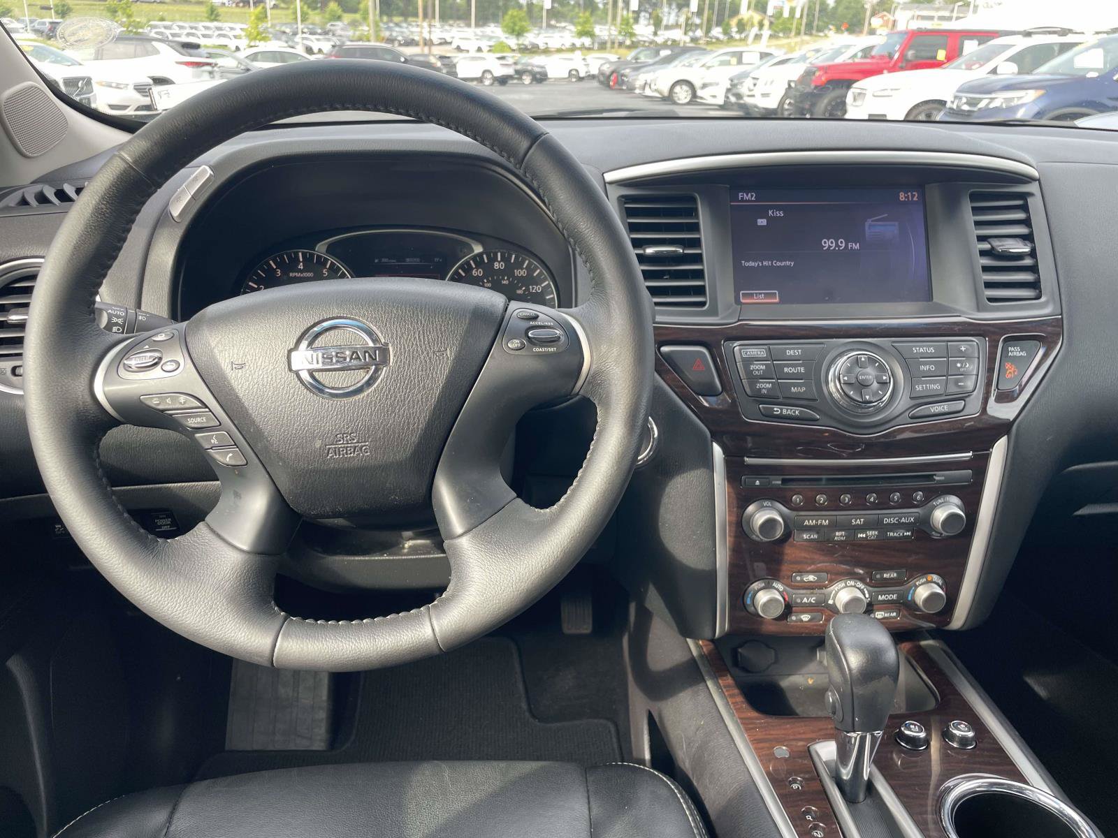 Used 2014 Nissan Pathfinder Platinum AWD/4WD image 15