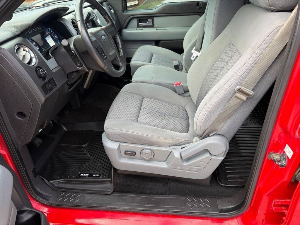 Used 2013 Ford F150 XLT w/ Luxury Equipment Group RWD image 18