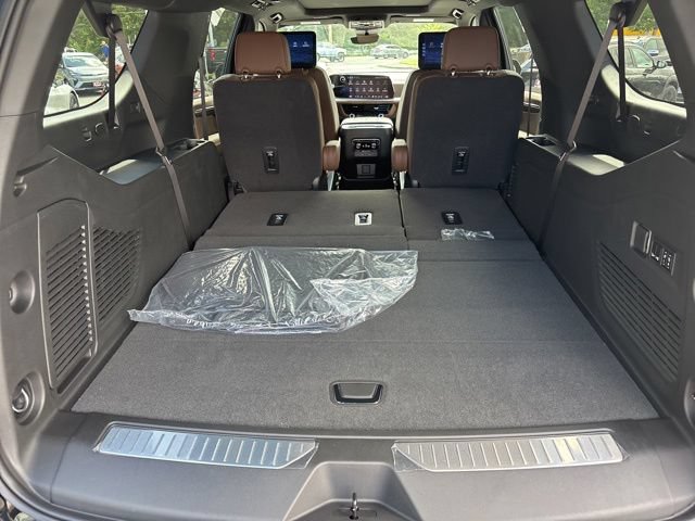 New 2026 Chevrolet Suburban High Country AWD/4WD image 40