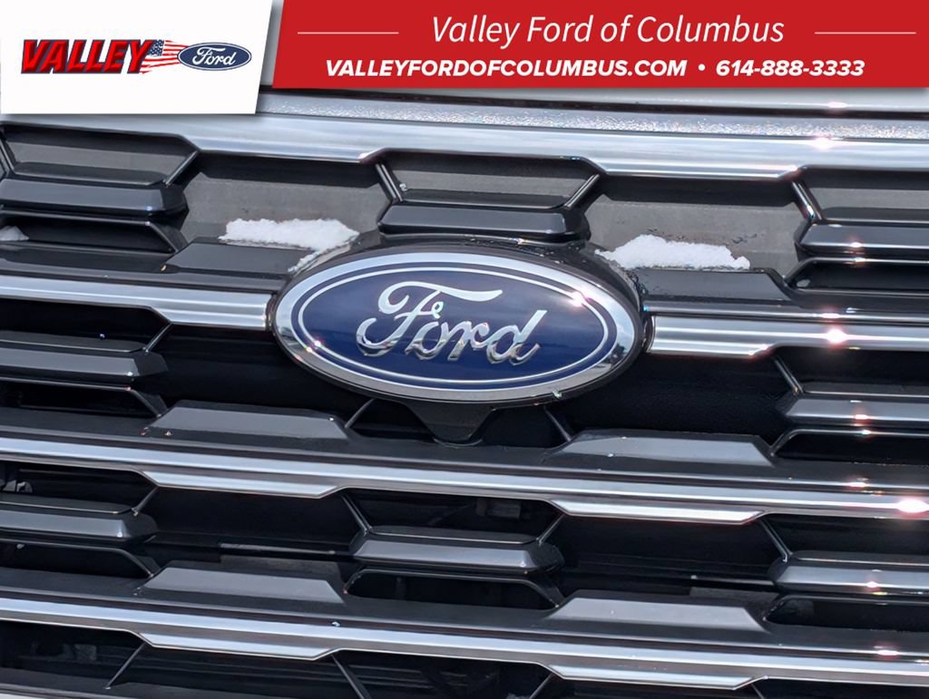 New 2025 Ford Explorer Active w/ Active Comfort Package AWD/4WD image 13