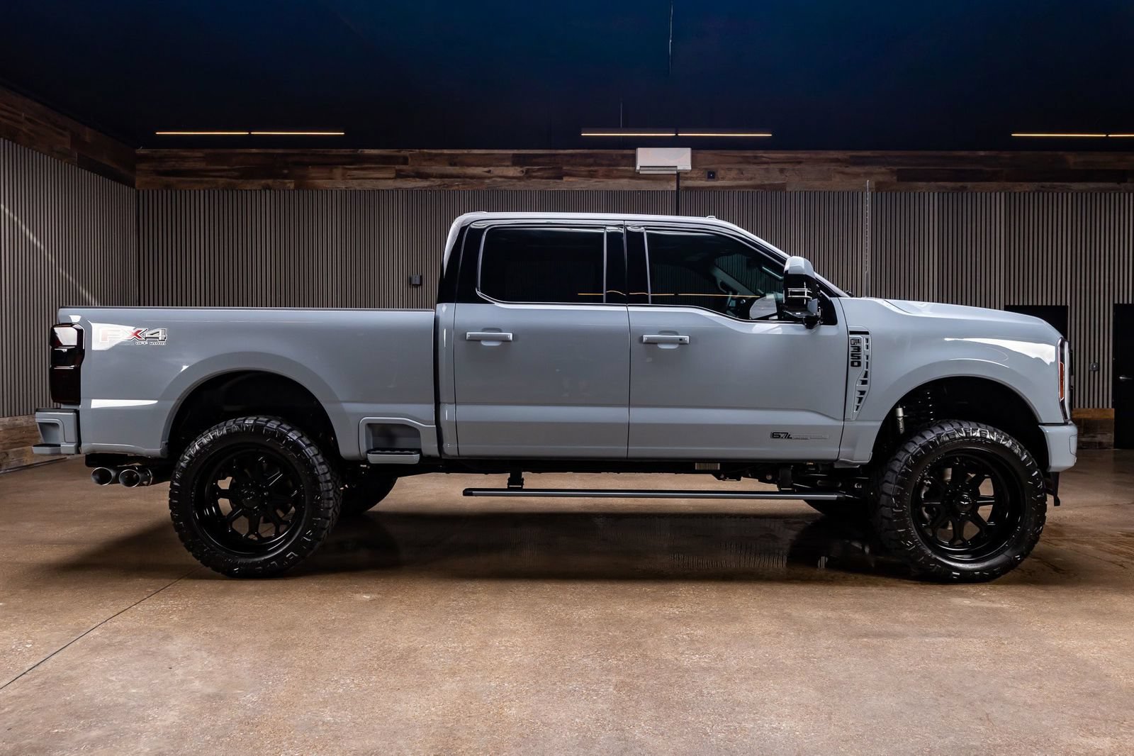 Used 2026 Ford F350 King Ranch w/ Chrome Package AWD/4WD image 11
