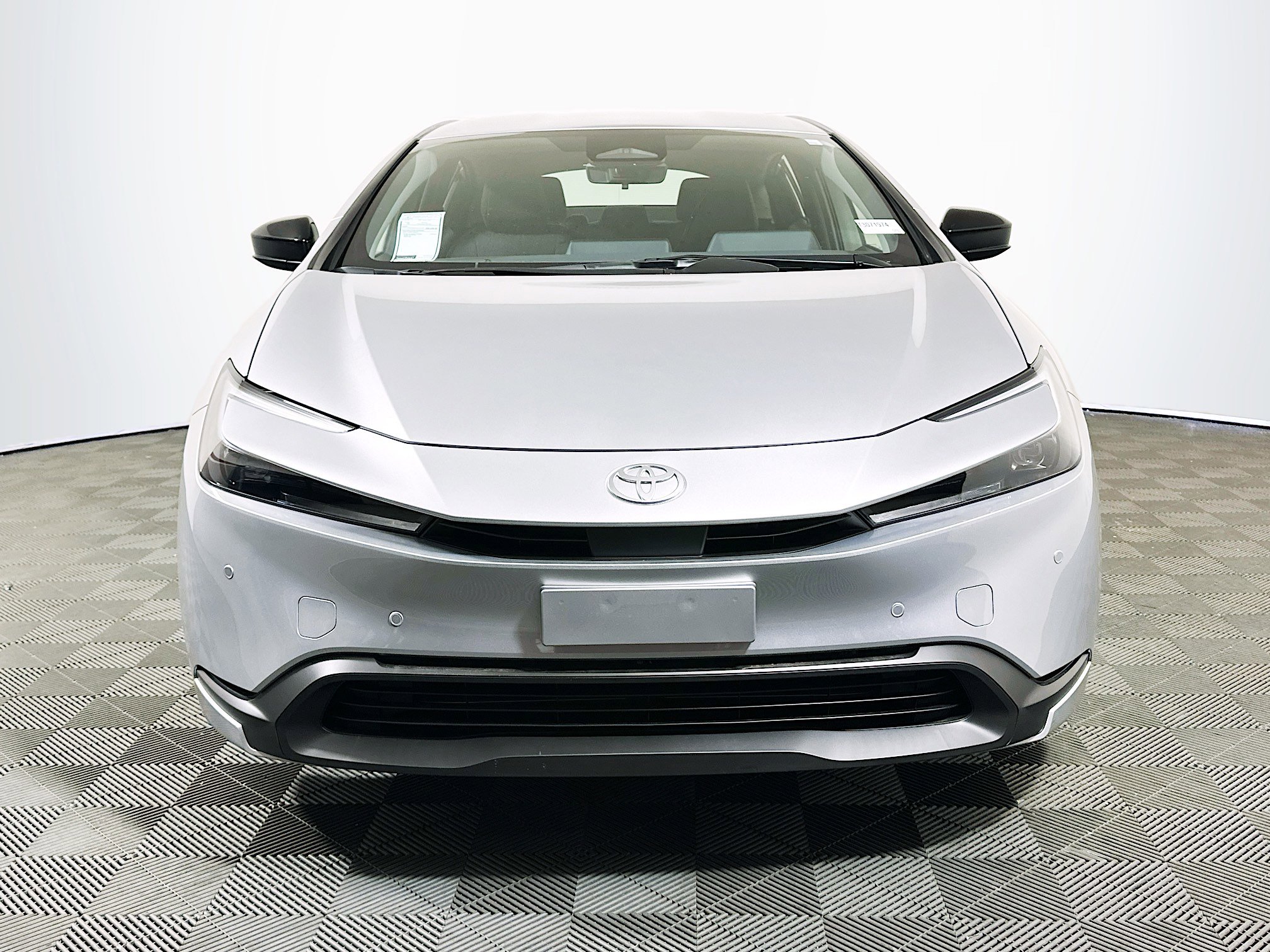 New 2026 Toyota Prius LE image 3