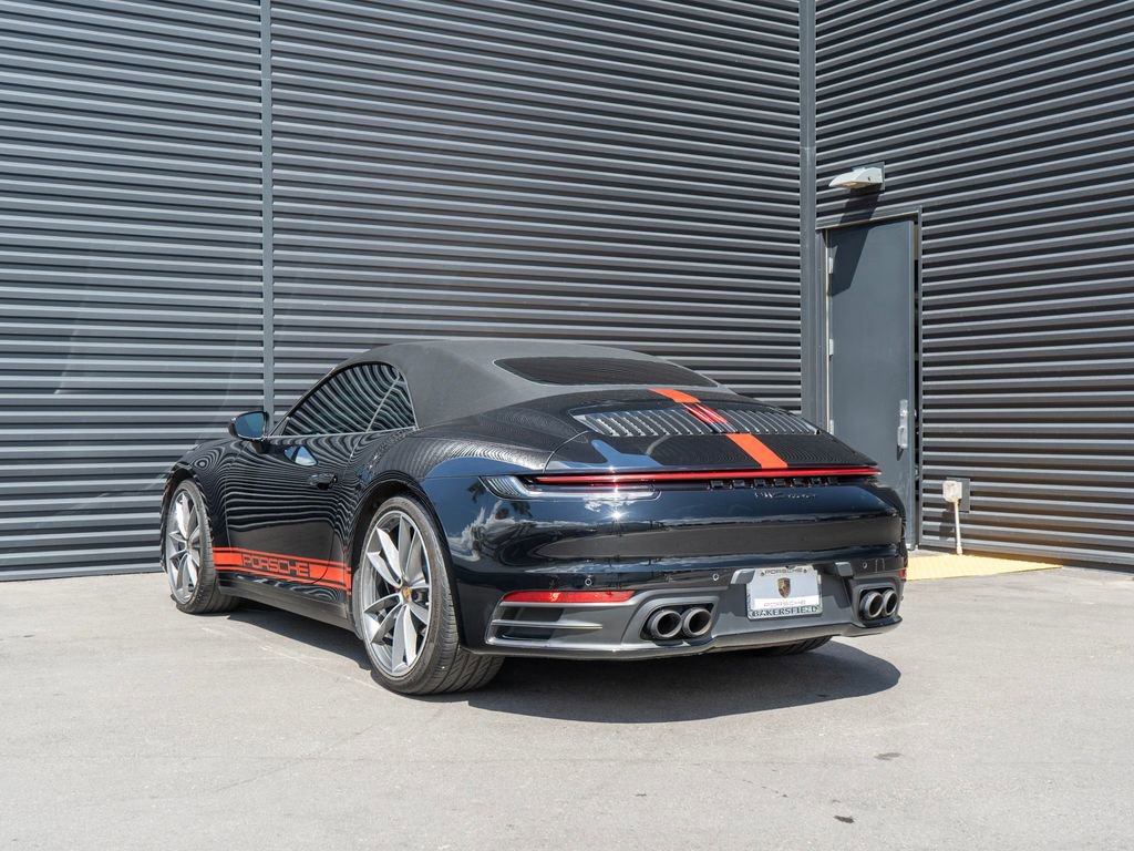 Used 2021 Porsche 911 Carrera image 3
