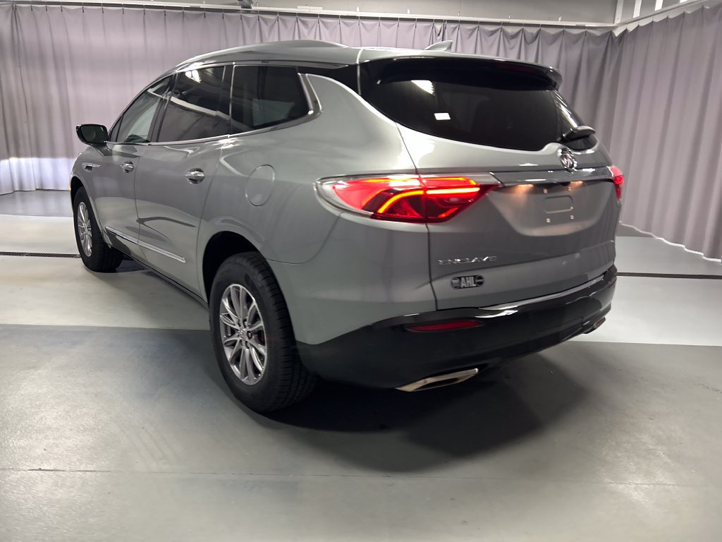 Used 2023 Buick Enclave Essence w/ LPO, Floor Liner Package FWD image 5