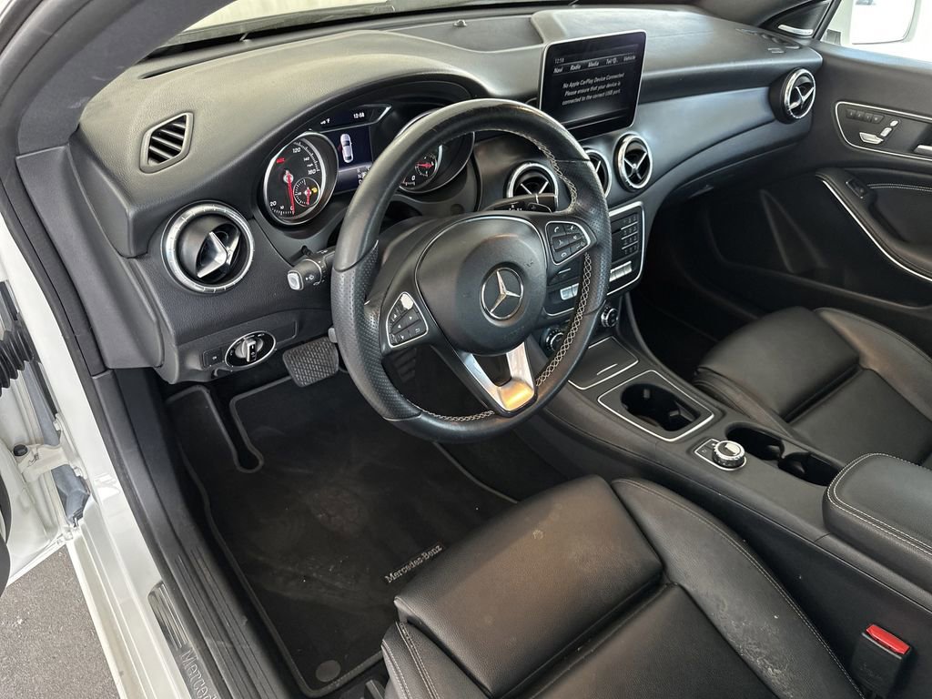 Used 2017 Mercedes-Benz CLA 250 image 12