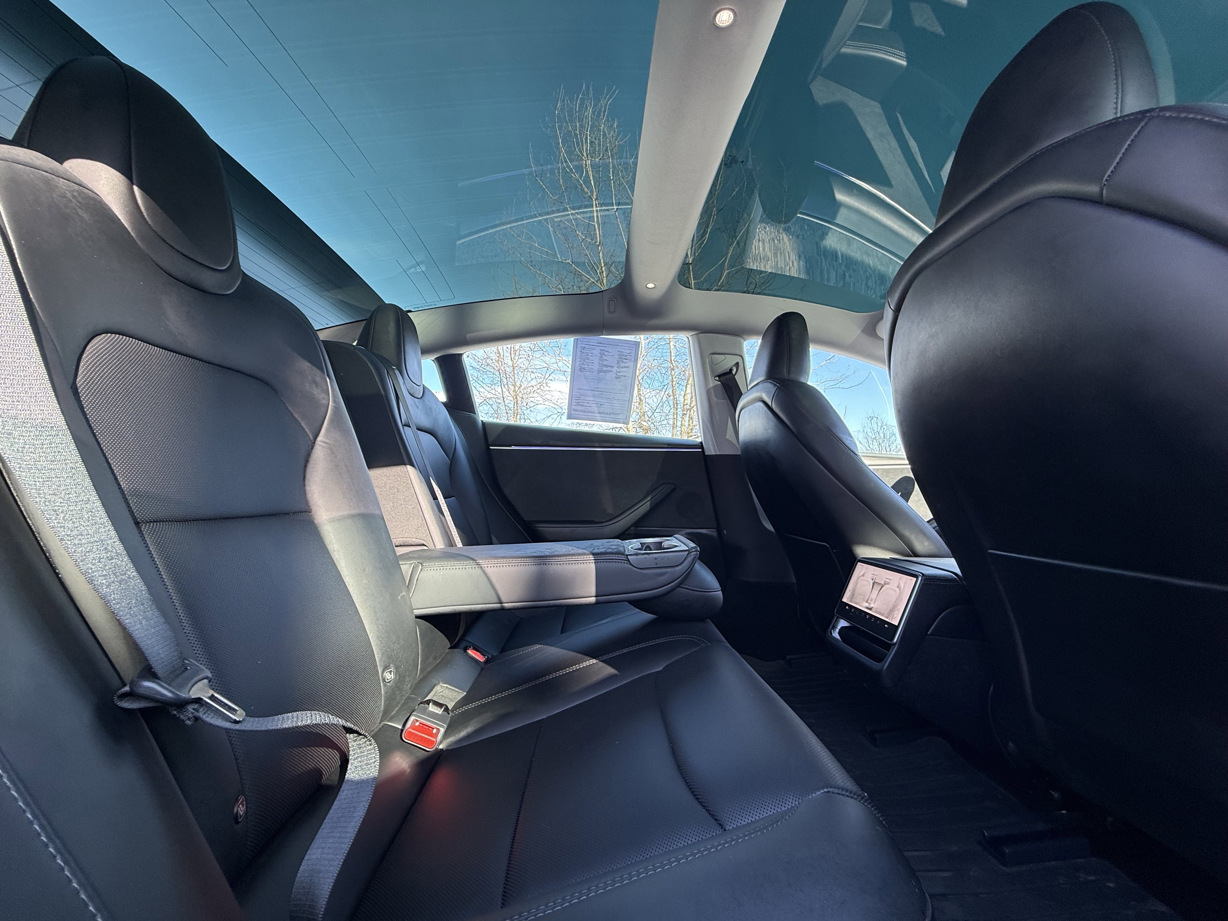 Used 2024 Tesla Model 3 Long Range image 40