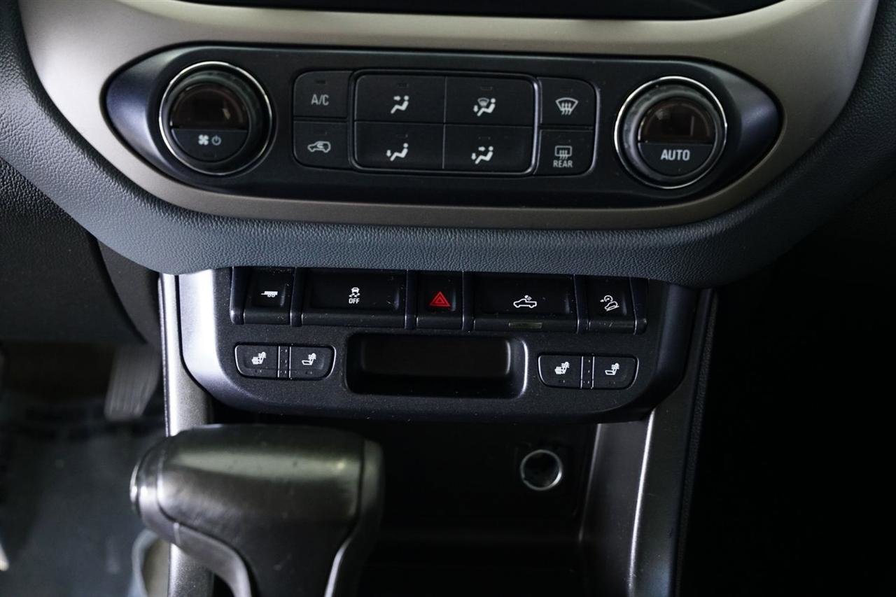 Used 2017 Chevrolet Colorado Z71 image 20