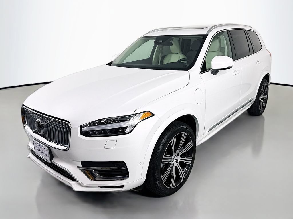 Used 2024 Volvo XC90 T8 Plus w/ Protection Package Premier