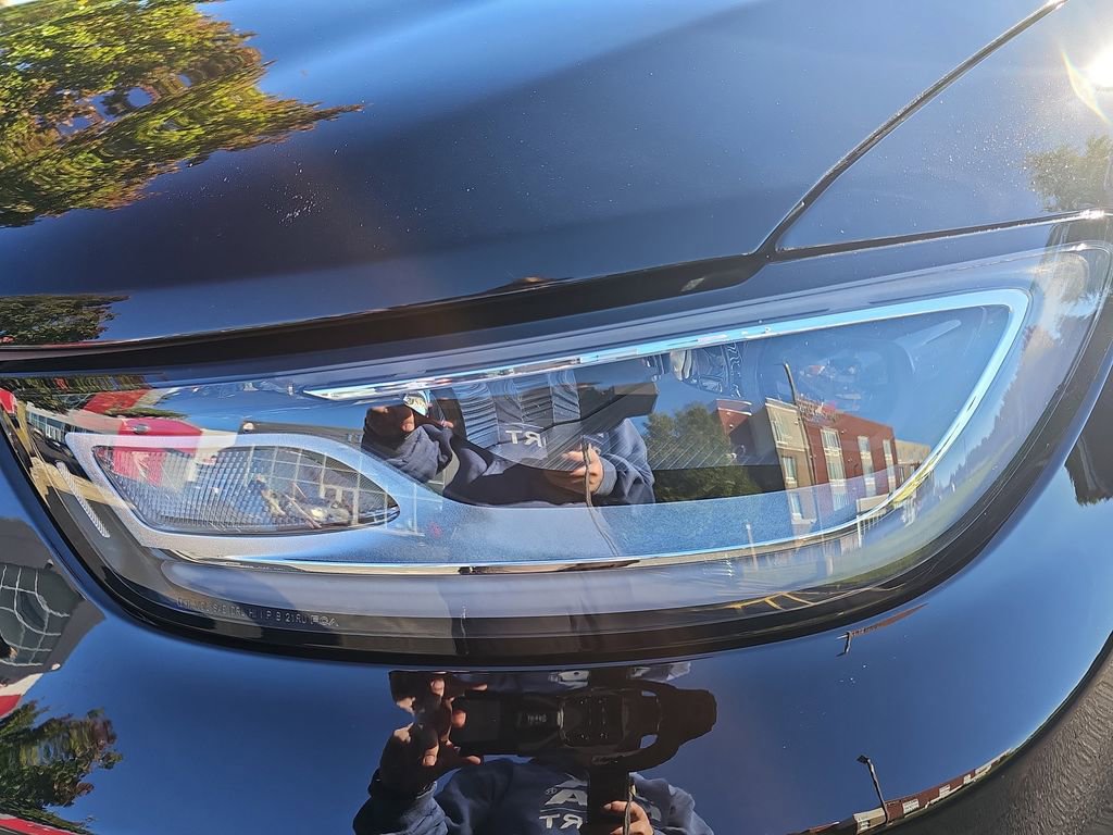 New 2026 Chrysler Pacifica Select image 31