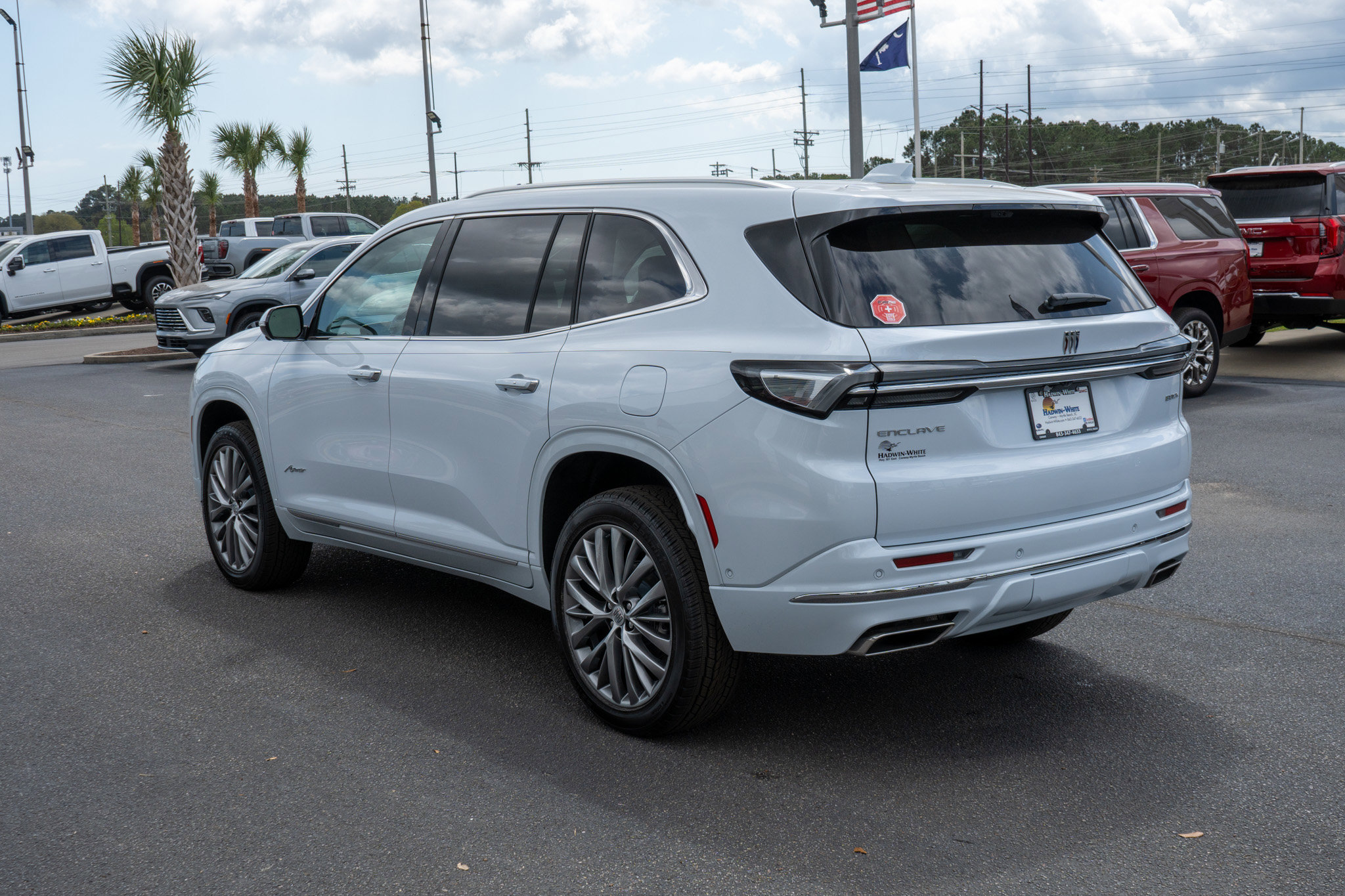 New 2026 Buick Enclave Avenir w/ Super Cruise Package image 5