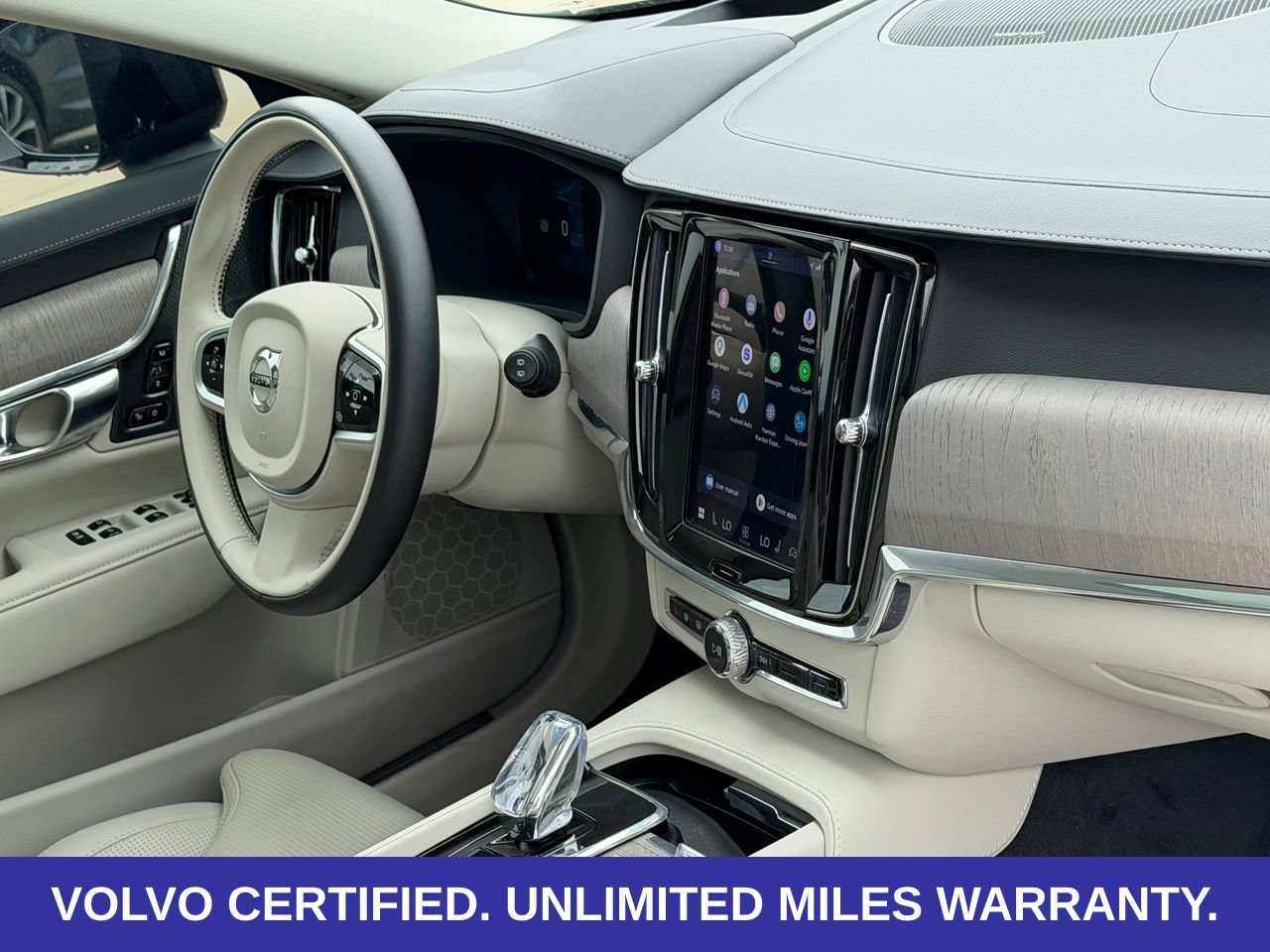 Certified 2025 Volvo V90 B6 Cross Country Ultra AWD/4WD image 34