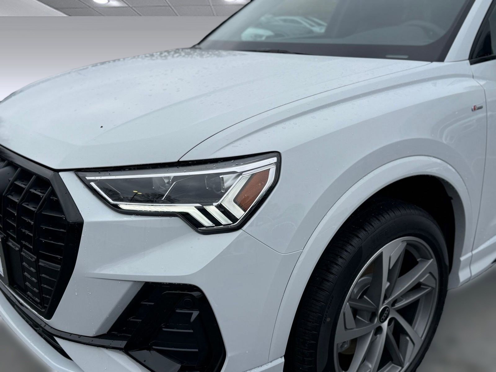 New 2025 Audi Q3 2.0T Premium image 10