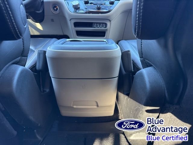 Used 2024 Chrysler Pacifica Touring-L image 34