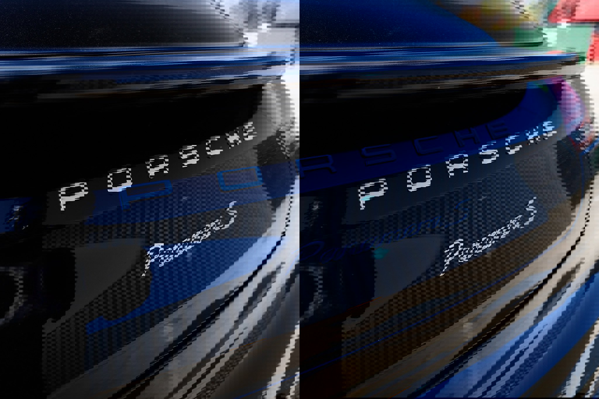 Used 2016 Porsche Panamera S image 54