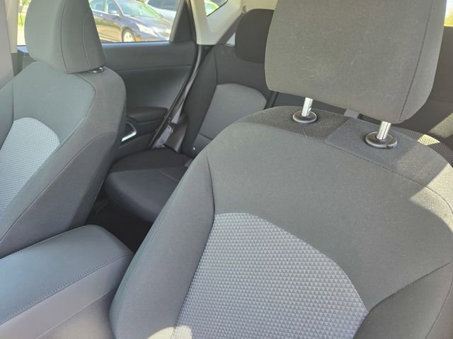 Used 2025 Kia Soul LX w/ LX Technology Package FWD image 24