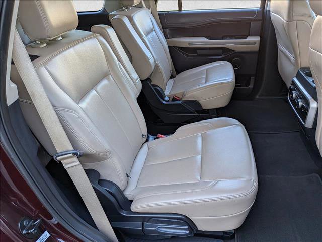 Used 2024 Ford Expedition XLT AWD/4WD image 21