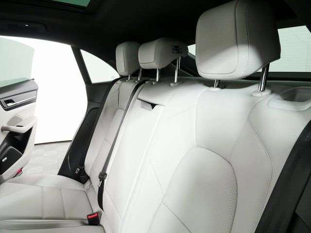 New 2026 Porsche Macan 4 Electric AWD/4WD image 21