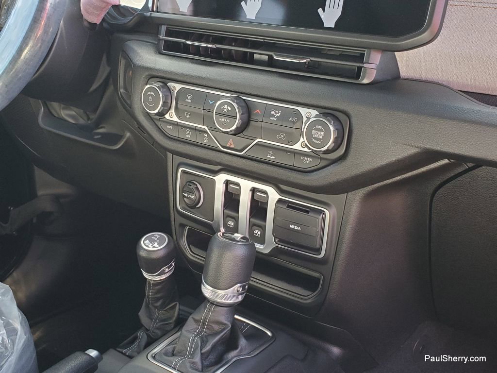 New 2026 Jeep Wrangler Sport S image 7