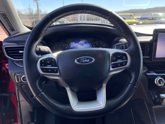 Used 2022 Ford Explorer Limited w/ Equipment Group 301A image 14
