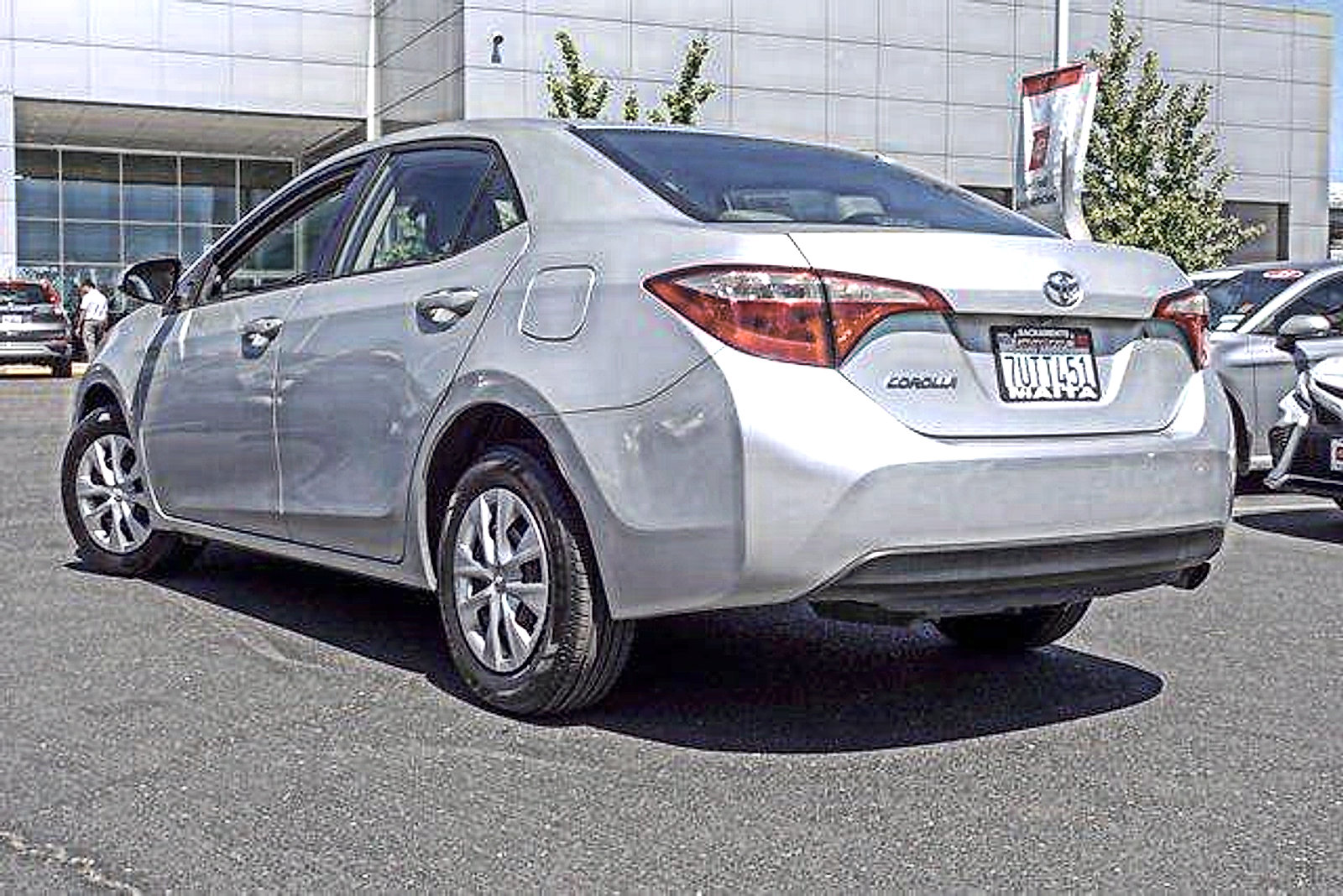 Used 2017 Toyota Corolla L FWD image 7