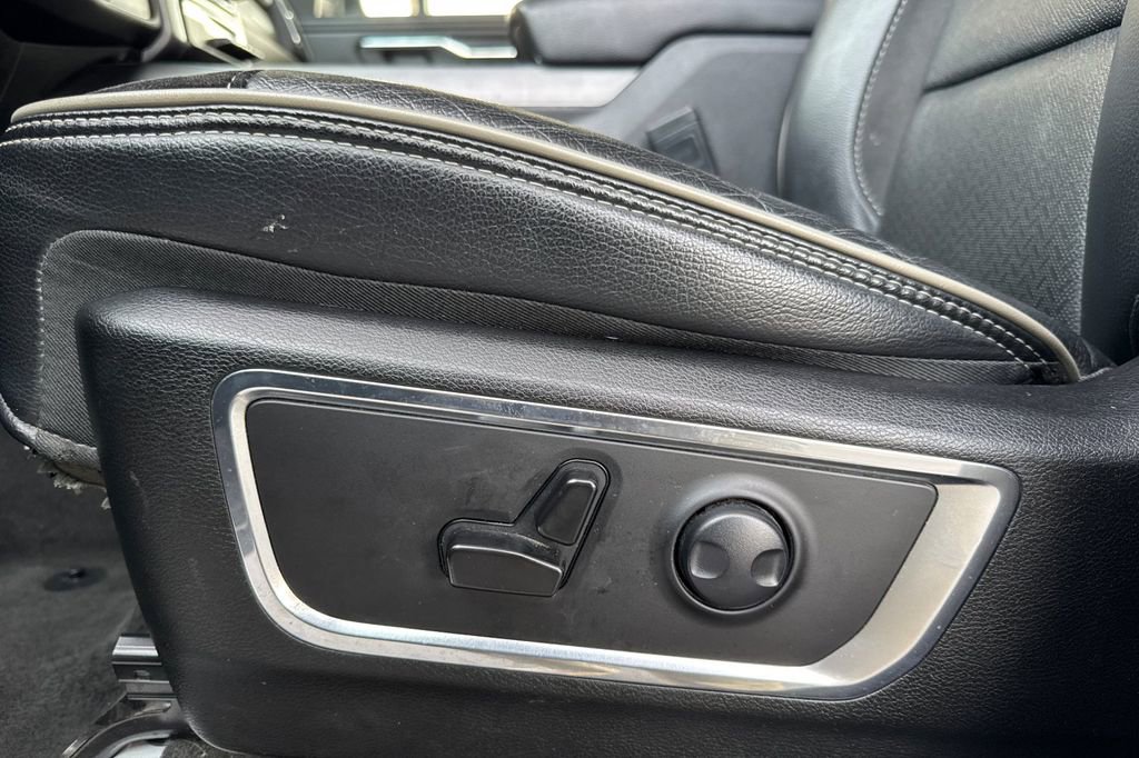 Used 2024 RAM 1500 Laramie image 18
