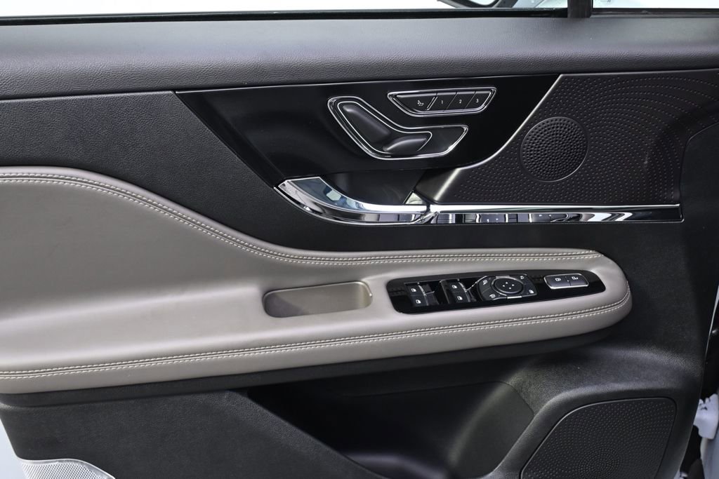 New 2026 Lincoln Corsair Premiere image 22
