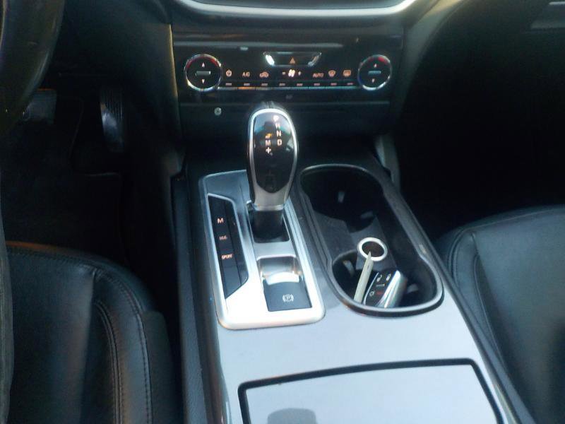 Used 2015 Maserati Ghibli S Q4 AWD/4WD image 13