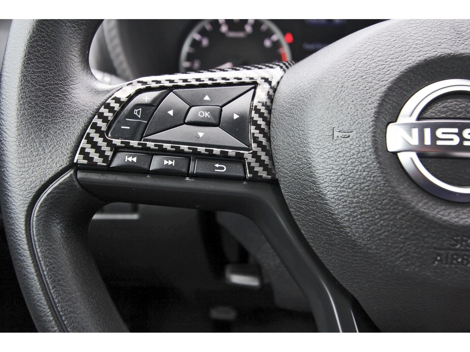 Certified 2025 Nissan Sentra S FWD image 19