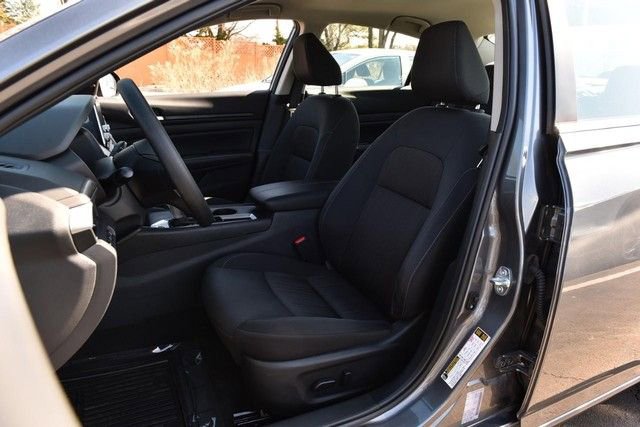 Certified 2025 Nissan Altima 2.5 SV image 19