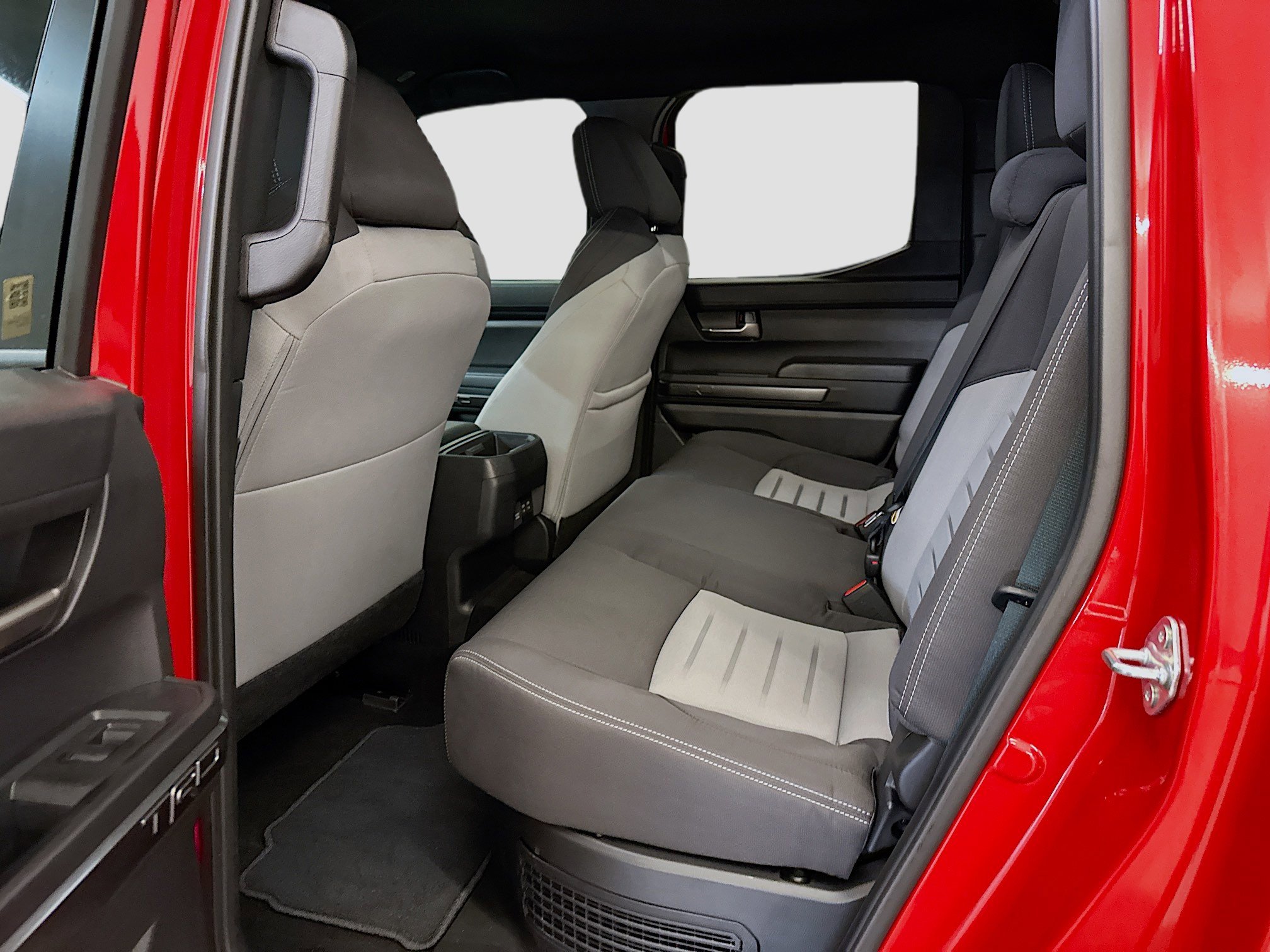 Used 2025 Toyota Tacoma TRD Off-Road AWD/4WD image 29