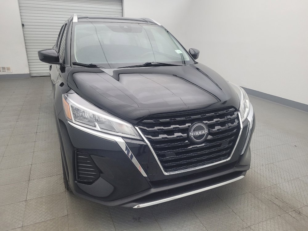 Used 2022 Nissan Kicks SV image 14