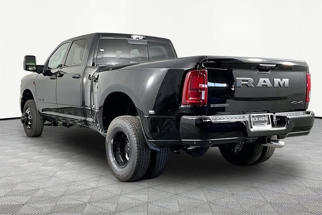 New 2026 RAM 3500 Big Horn AWD/4WD image 4