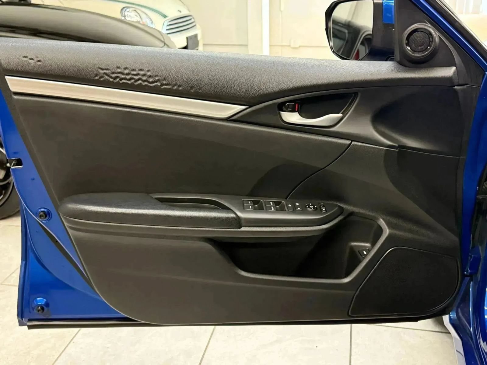 Used 2019 Honda Civic Sport image 16