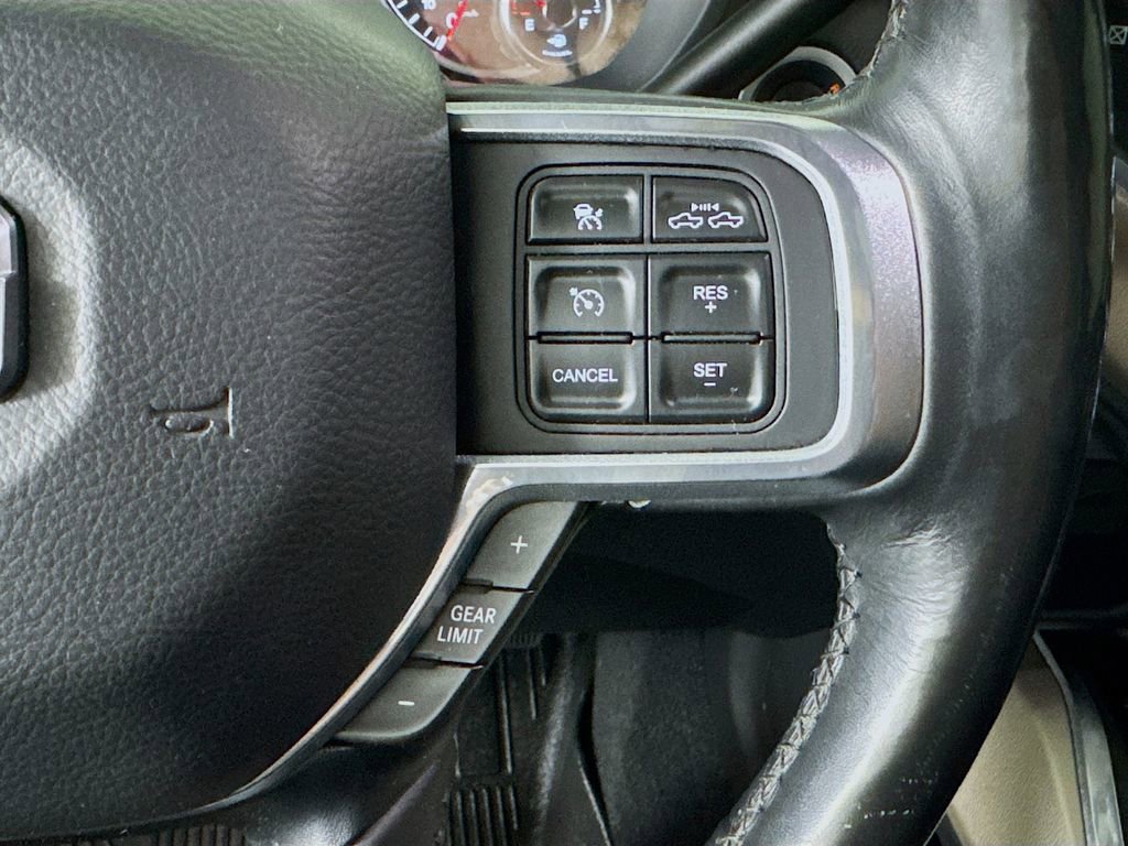 Used 2019 RAM 3500 Laramie image 13